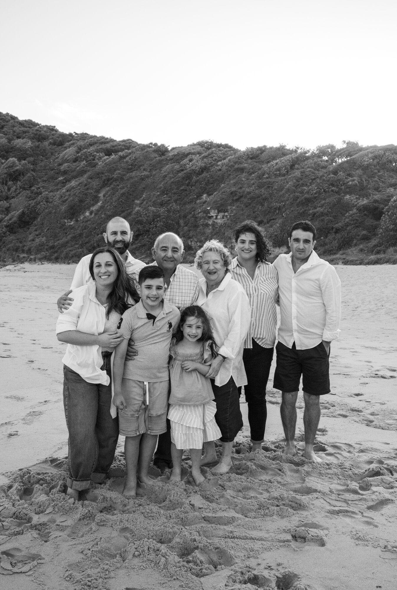 Sydney family photographer — natural family sessions on location