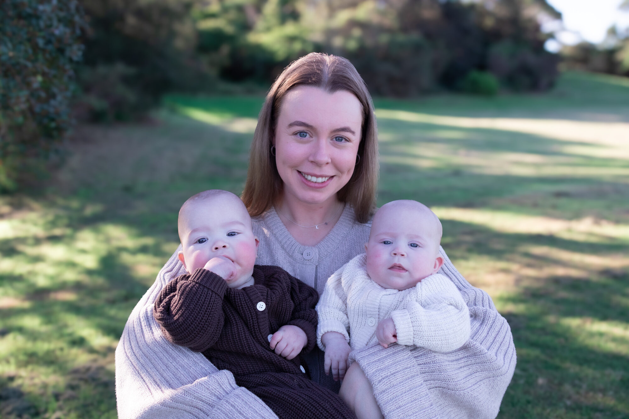 Family photography Sydney — mum with twins